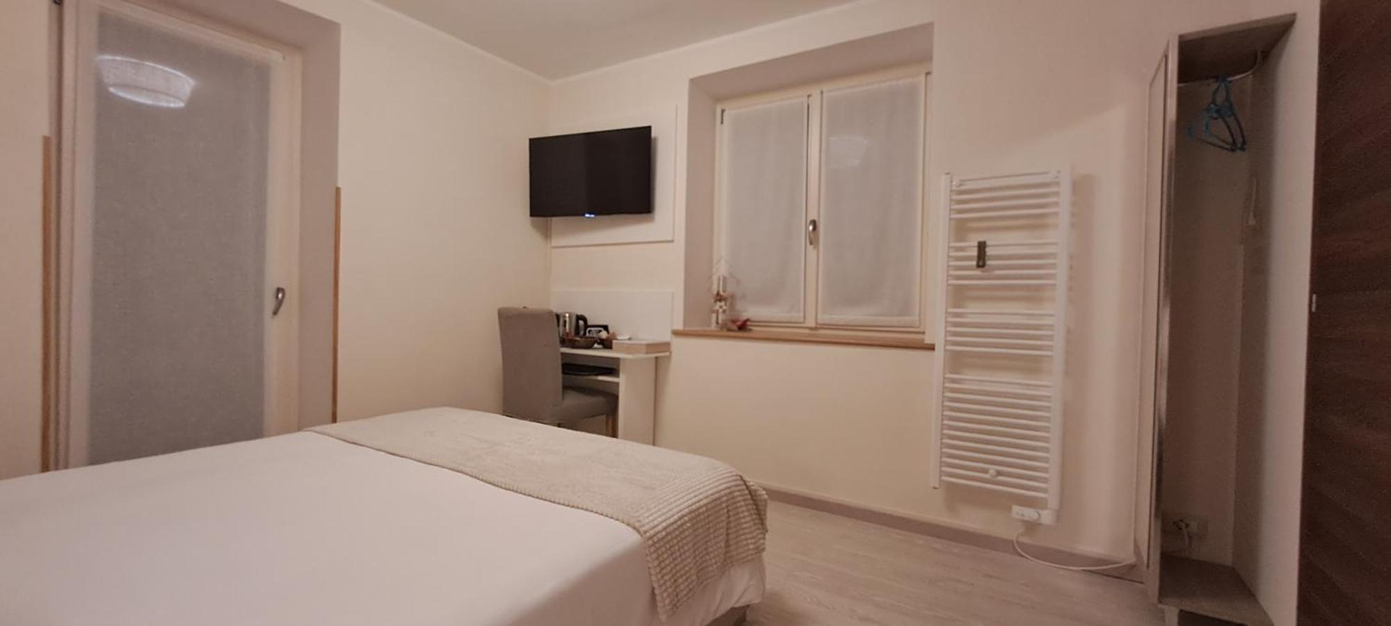 B&B Monastero Dubino Δωμάτιο φωτογραφία