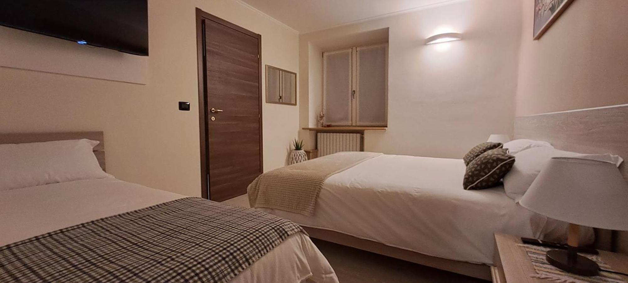 B&B Monastero Dubino Δωμάτιο φωτογραφία